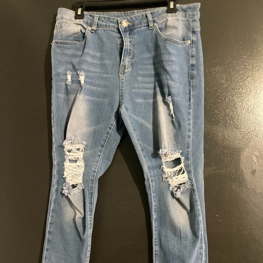 Ankle length Denim jeans misses XL frayed ankle